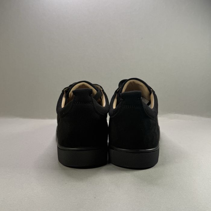 Louboutin Black Spikes! НОВИ!