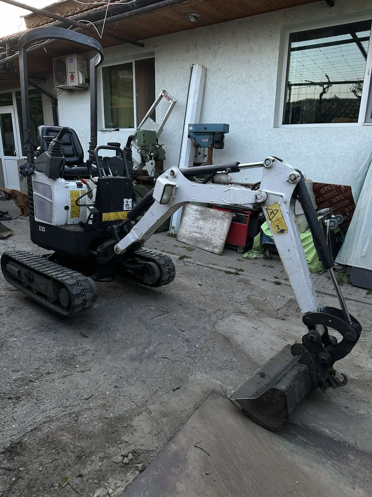 Багер Bobcat e10 2017 година