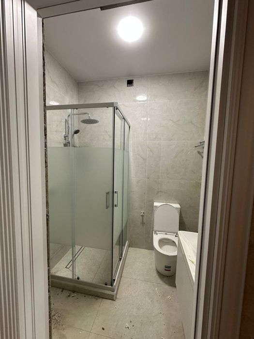 Замона 5/1/3 140 м²