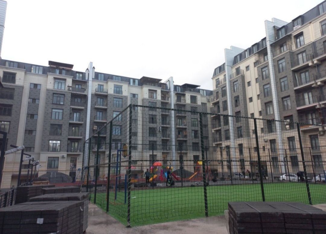 Продаётся двухъярусная квартира в новостройке Чиланзар 17кв, Парламент