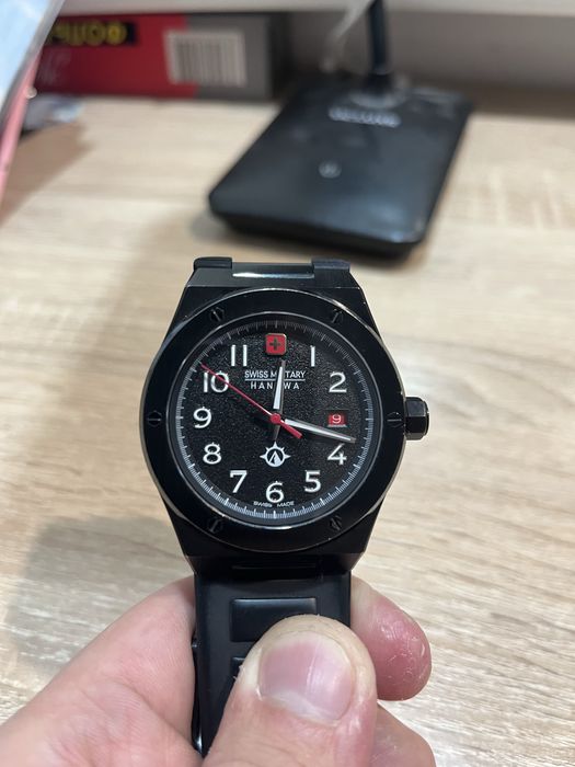 Швейцарские часы Swiss military hanowa