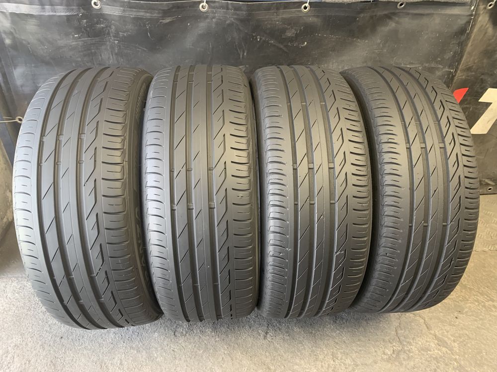 215 50 17, Летни гуми, Bridgestone TuranzaT001, 4 броя