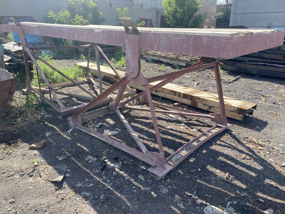 Стол каменщика