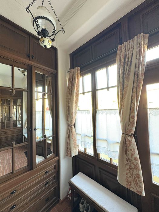 Mobila la comanda (lemn masiv)