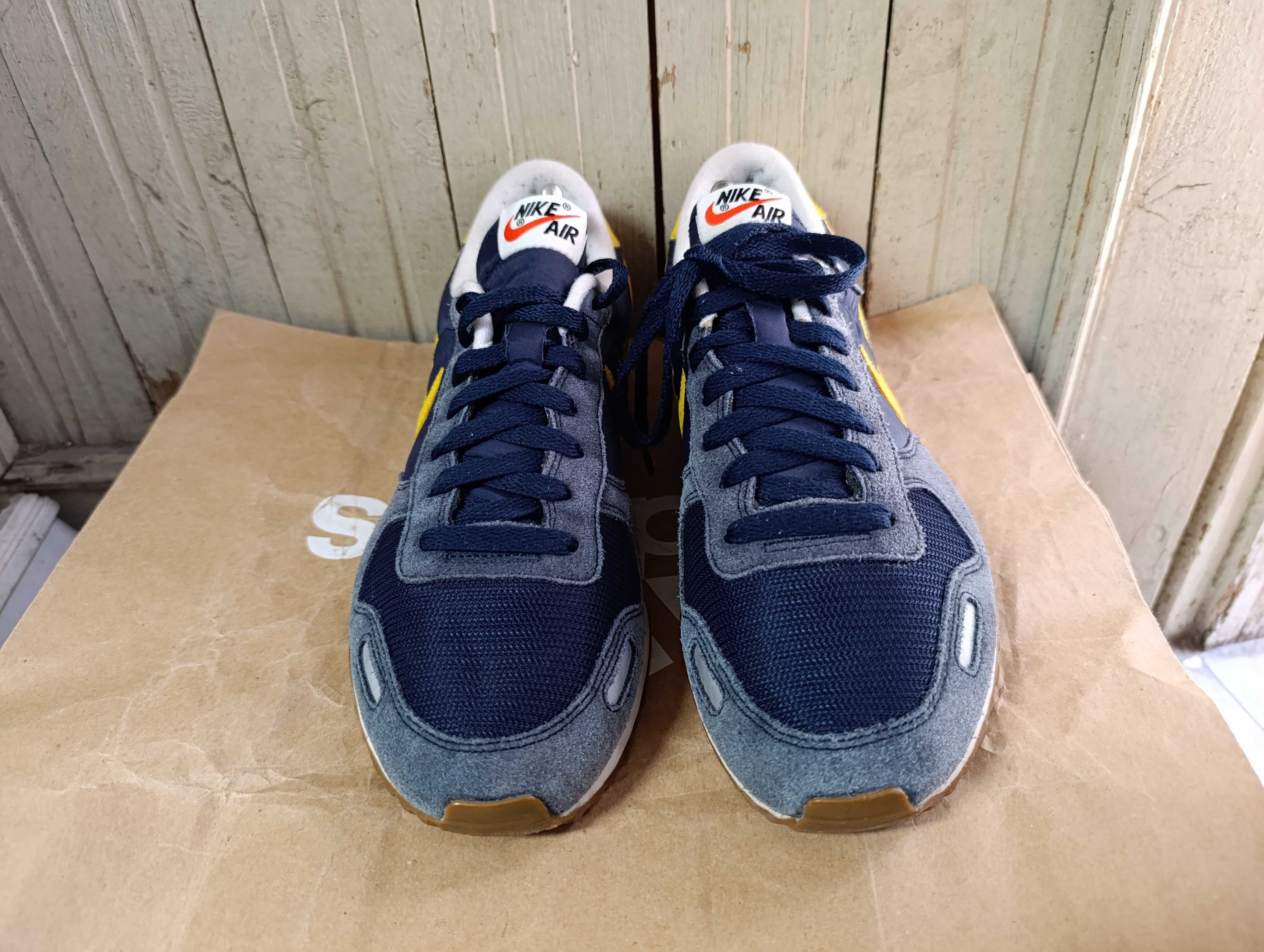 ''Nike Air Vortex Retro''оригинални маратонки 44 номер