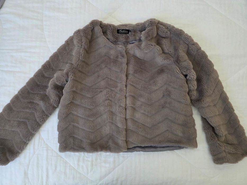 Дамско пухкаво яке