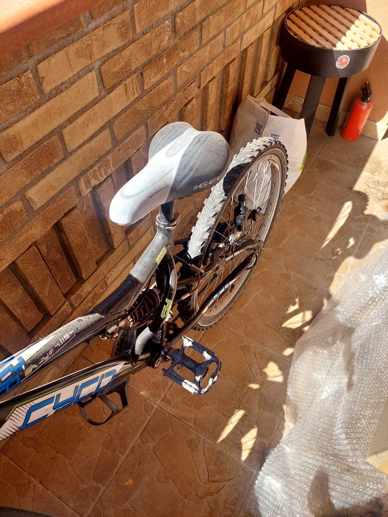 Vând bicicletă în stare bună, foarte puțin folosită. Fără defecțiun