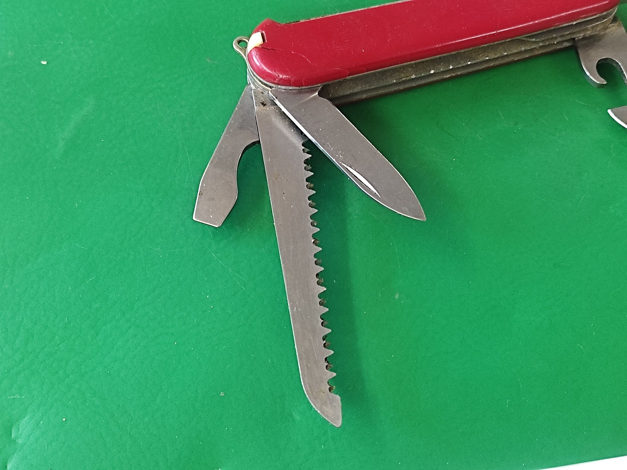Джобен нож victorinox Hiker