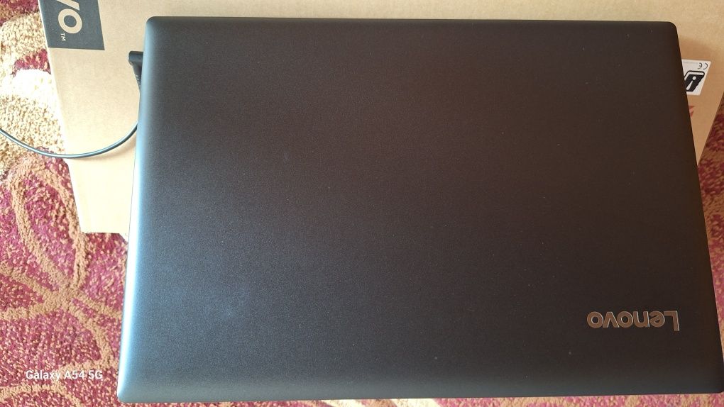 Lenovo Ideapad 330