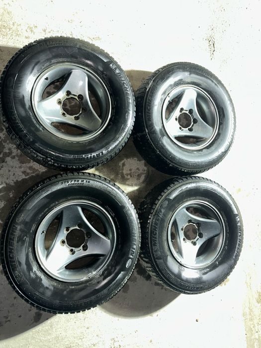 Титанки Mitsubishi Montero sport R16