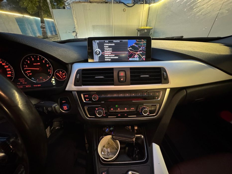 BMW F30/2012 320i