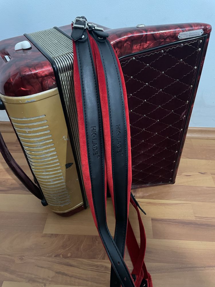 Vand acordeon horch 120 basi