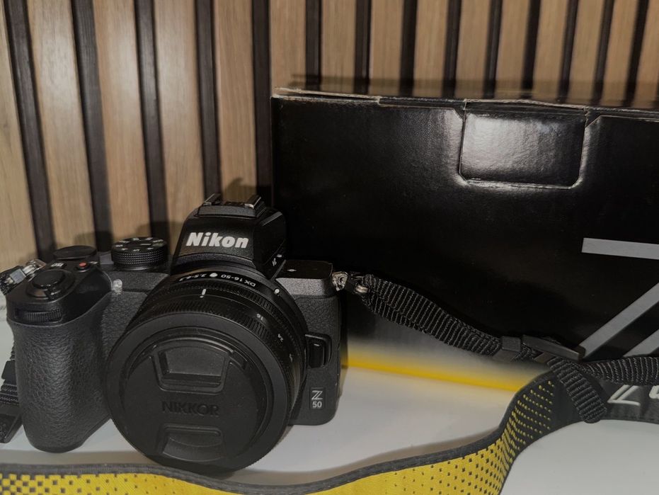 Nikon Z 50+обектив