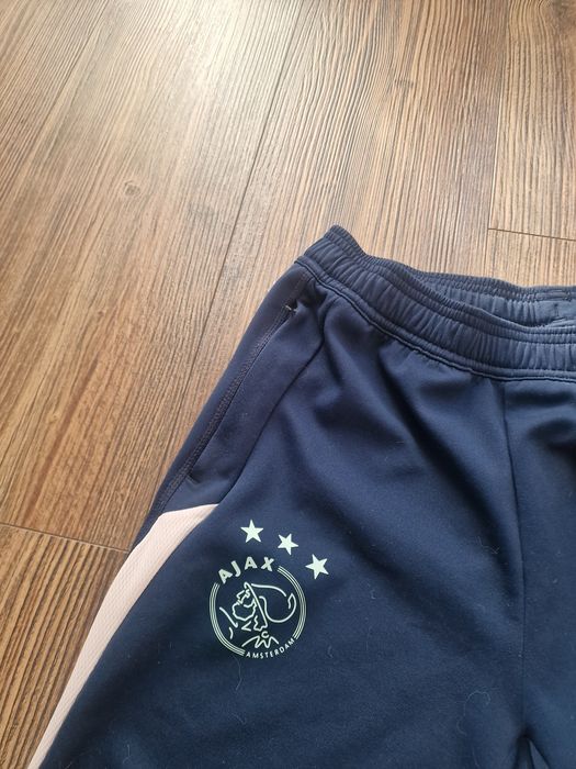 Страхотно мъжко спортно долнище ADIDAS размер S / 164см