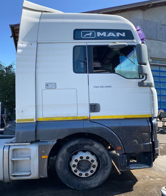 Dezmembrez MAN TGA D 2876 LF04