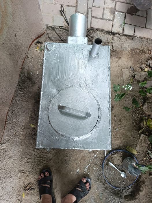 Продам чугунную печку