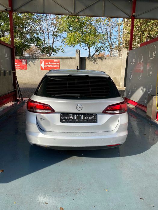 2018 Opel Astra K Sports Tourer