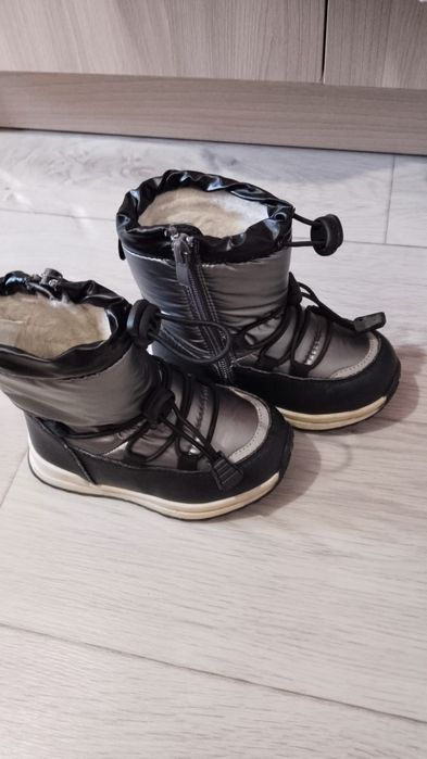 Детские зимние сапоги
