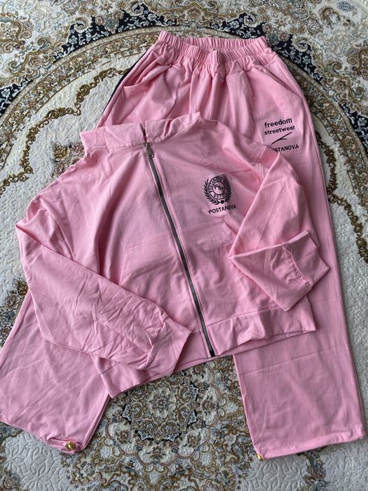 Костюм спортивный