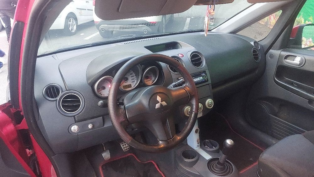 Mitsubishi colt czt