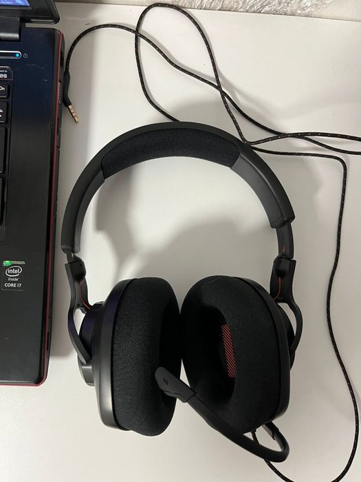 Vând laptop gaming msi