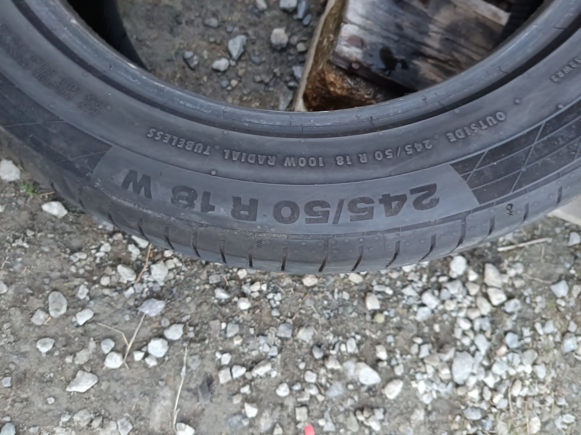 245 50 R18 Continental Дот 1017
