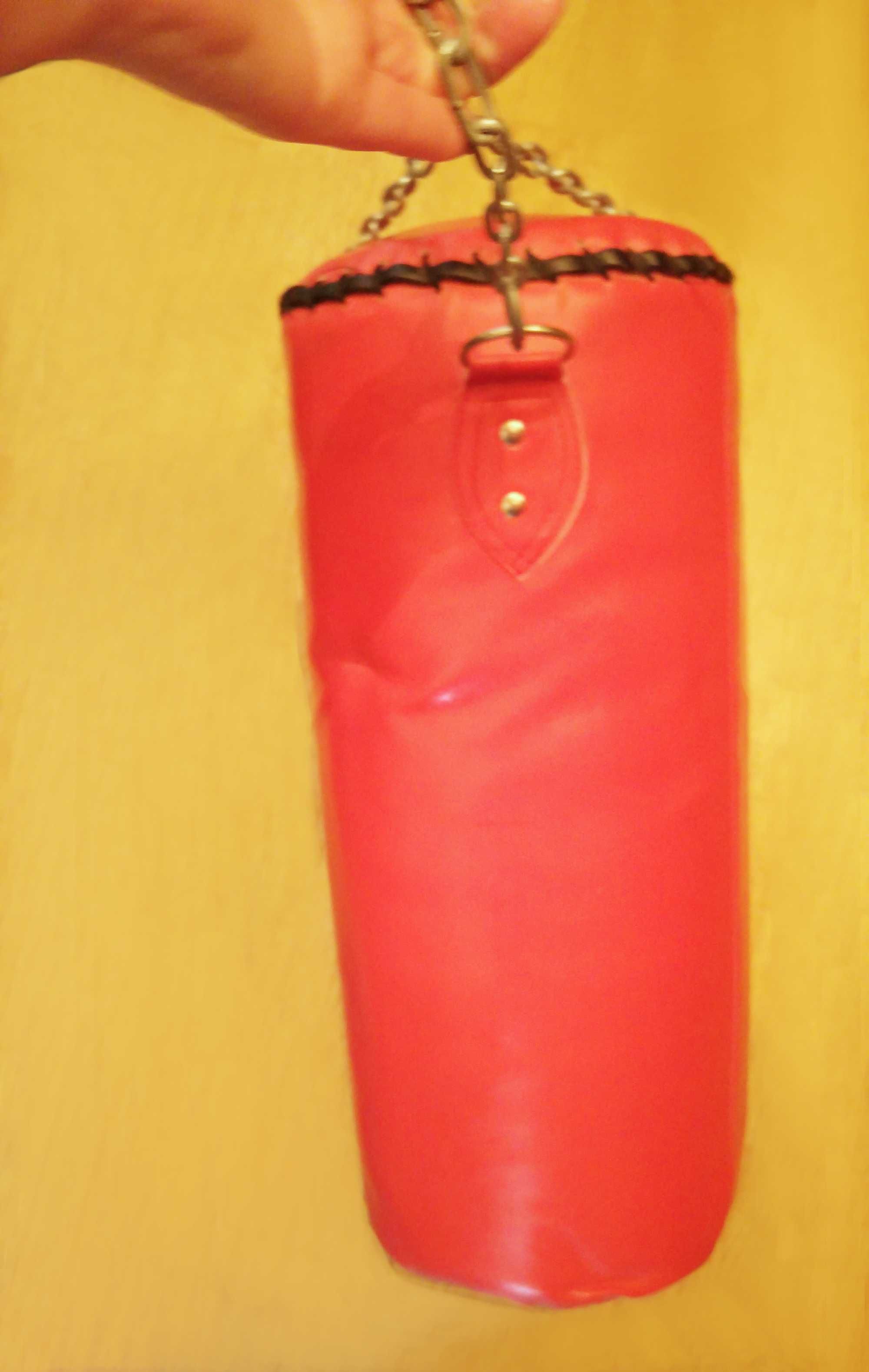 Sac de box rezistent cu lanț metalic ideal pentru box, kickbox, karate