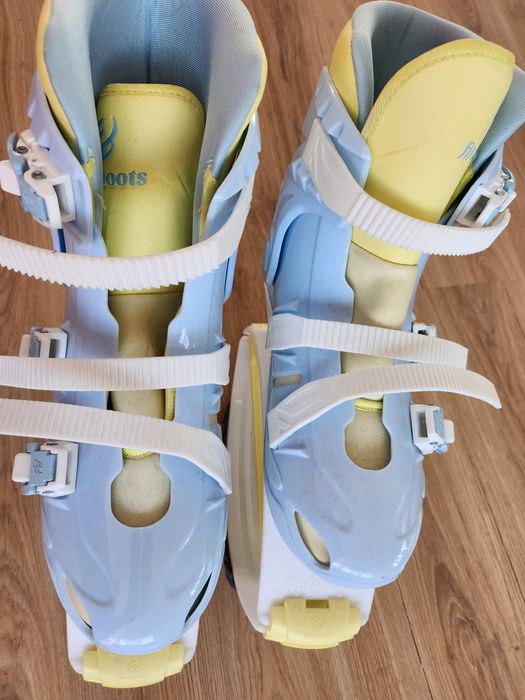 Ghete FitBoots Original / Kangoo Jumps , aproape noi , încălțate de c