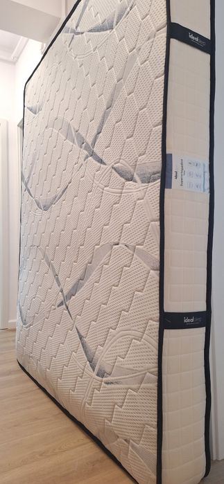 Vând saltea nouă 200×160×21