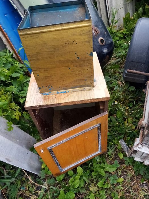 Зернодробилка в хорошем рабочем состоянии