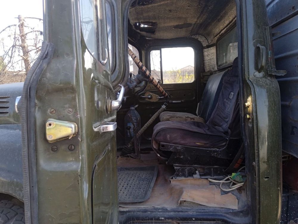 Грузовой автомобил зил 53