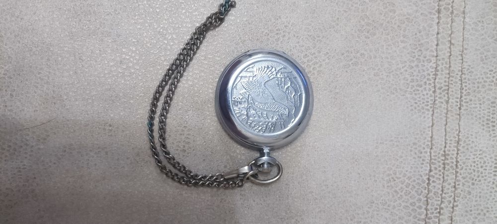 Советские карманные часы