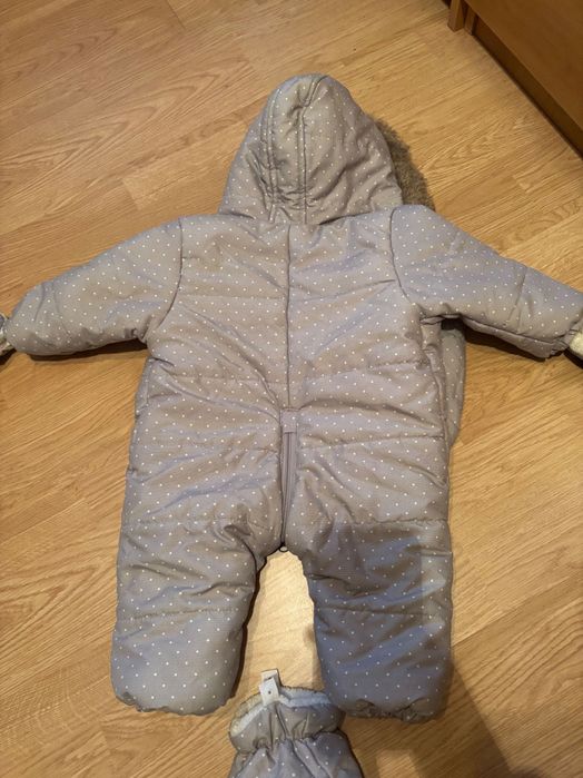 Космонавт за бебе