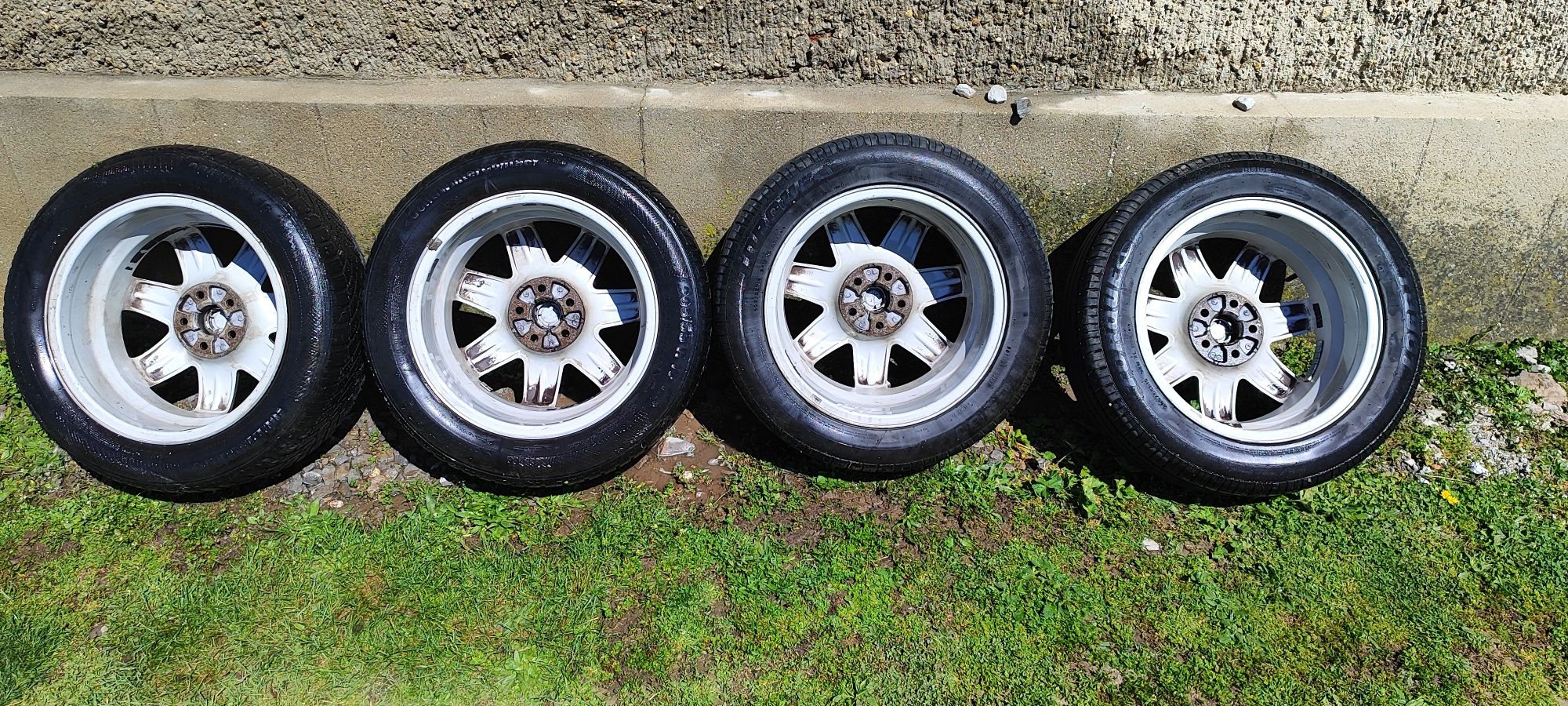 5x100 16 205/55 R16
