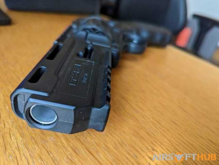 PISTOL CO2 15.2 JOULI!! ~Umarex~ Model Extrem De Puternic Co2