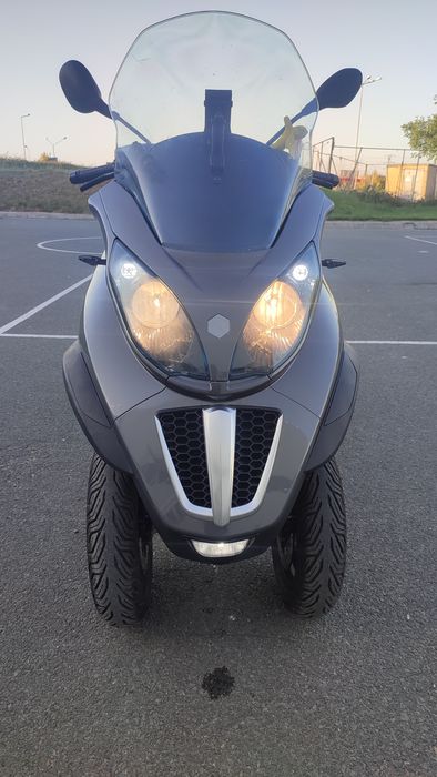 Piaggio LT 500 cc Se conduce cu categoria B