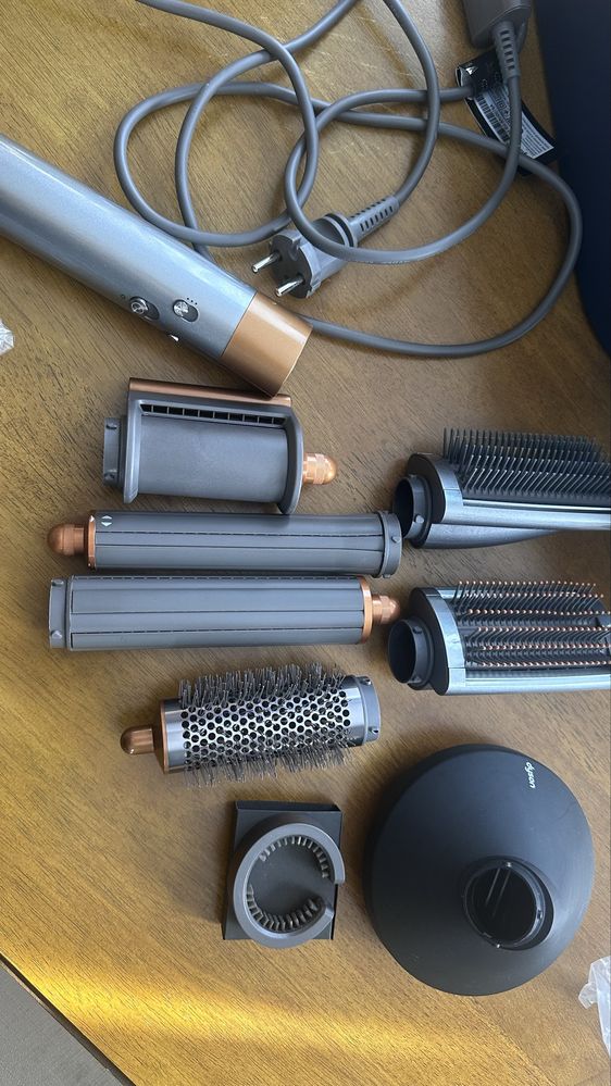 Оригинален Dyson Airwrap Complete long