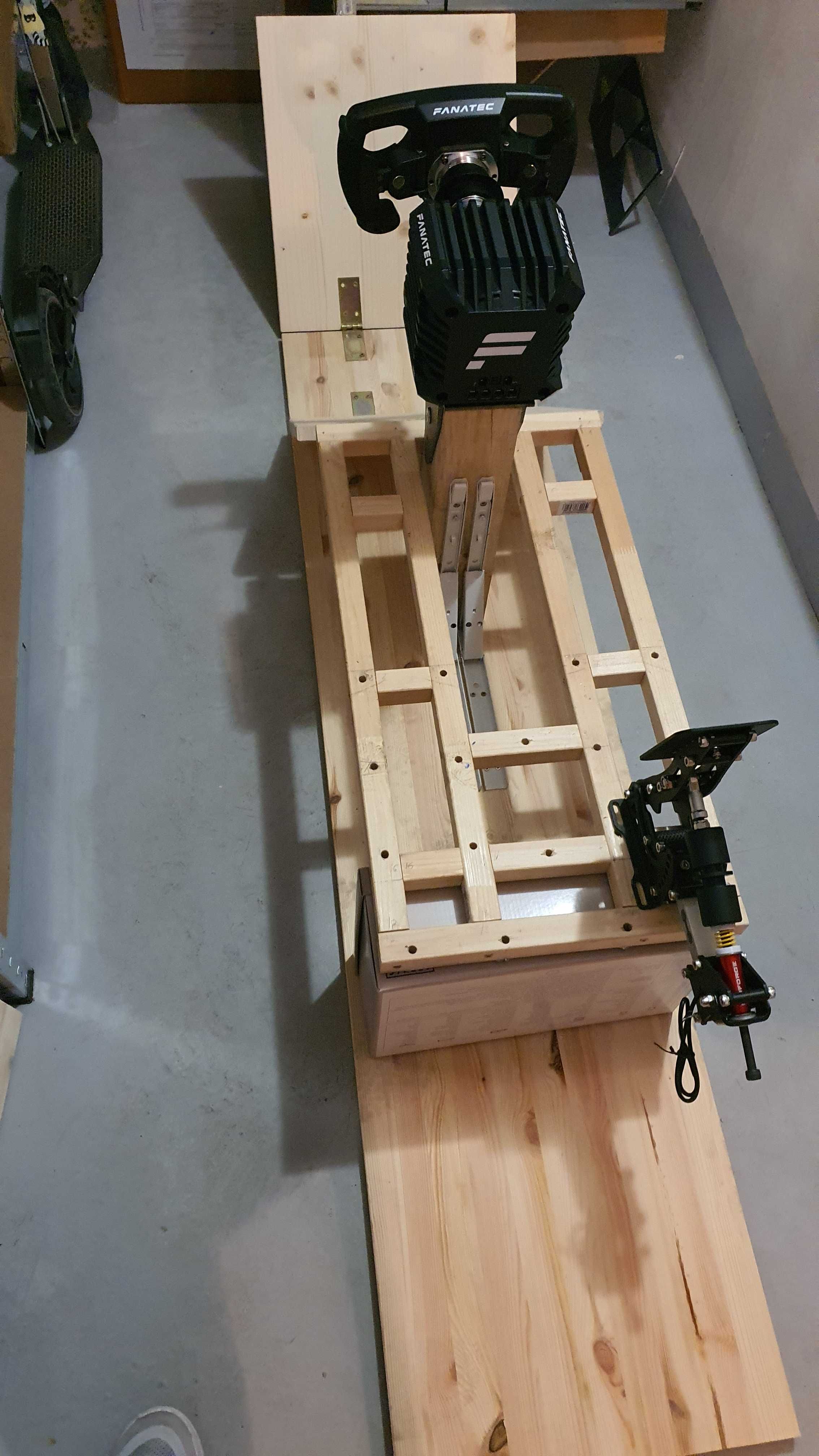 Дървен риг за сим рейсинг DIY Sim Racing Rig