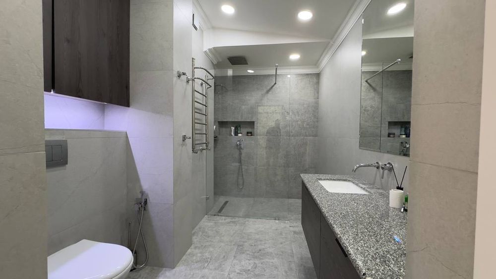 Parisien Продается 4 комнатная квартира ремонт Дуплекс мост Мукимий