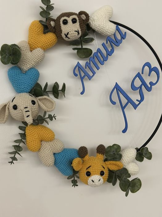 Ръчно изработена украса за врата или стена