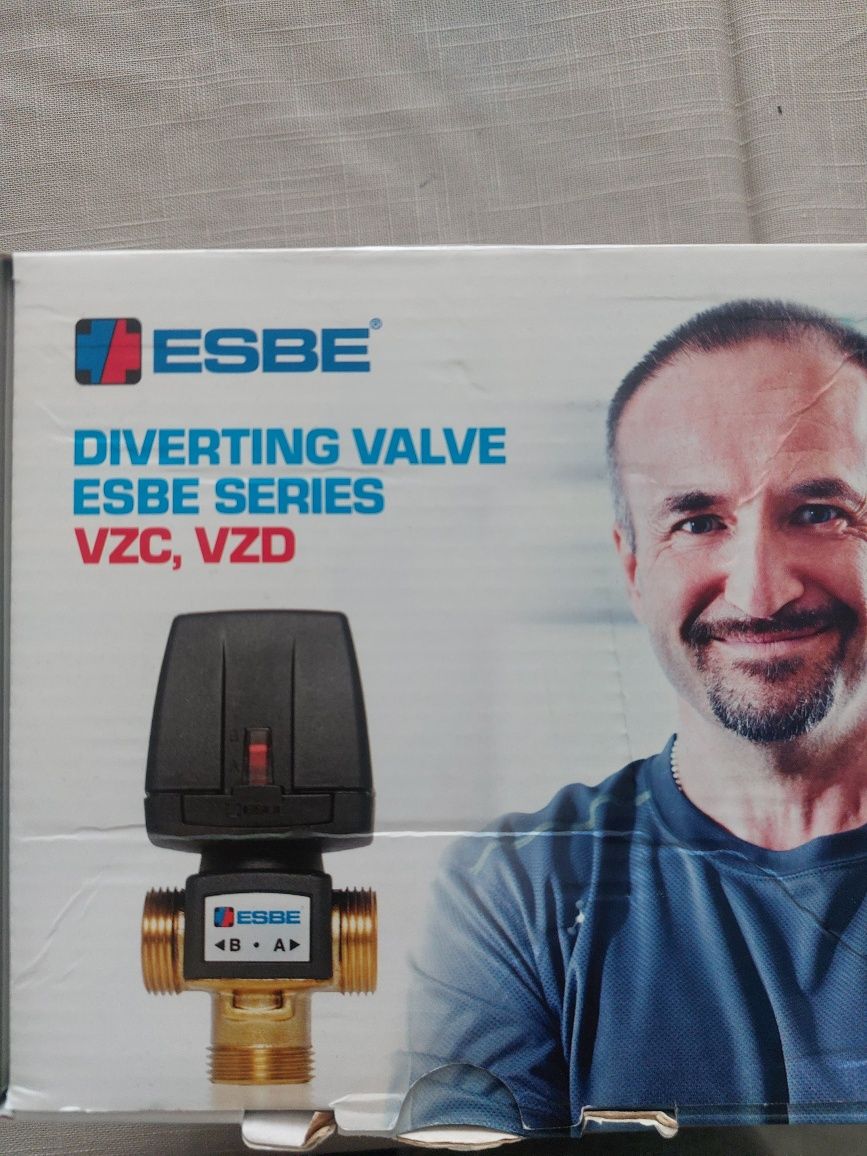 Vând vană cu electromotor 3 căi