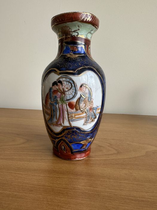 Декоративни вази и керамика – уникални ръчно изработени произведения