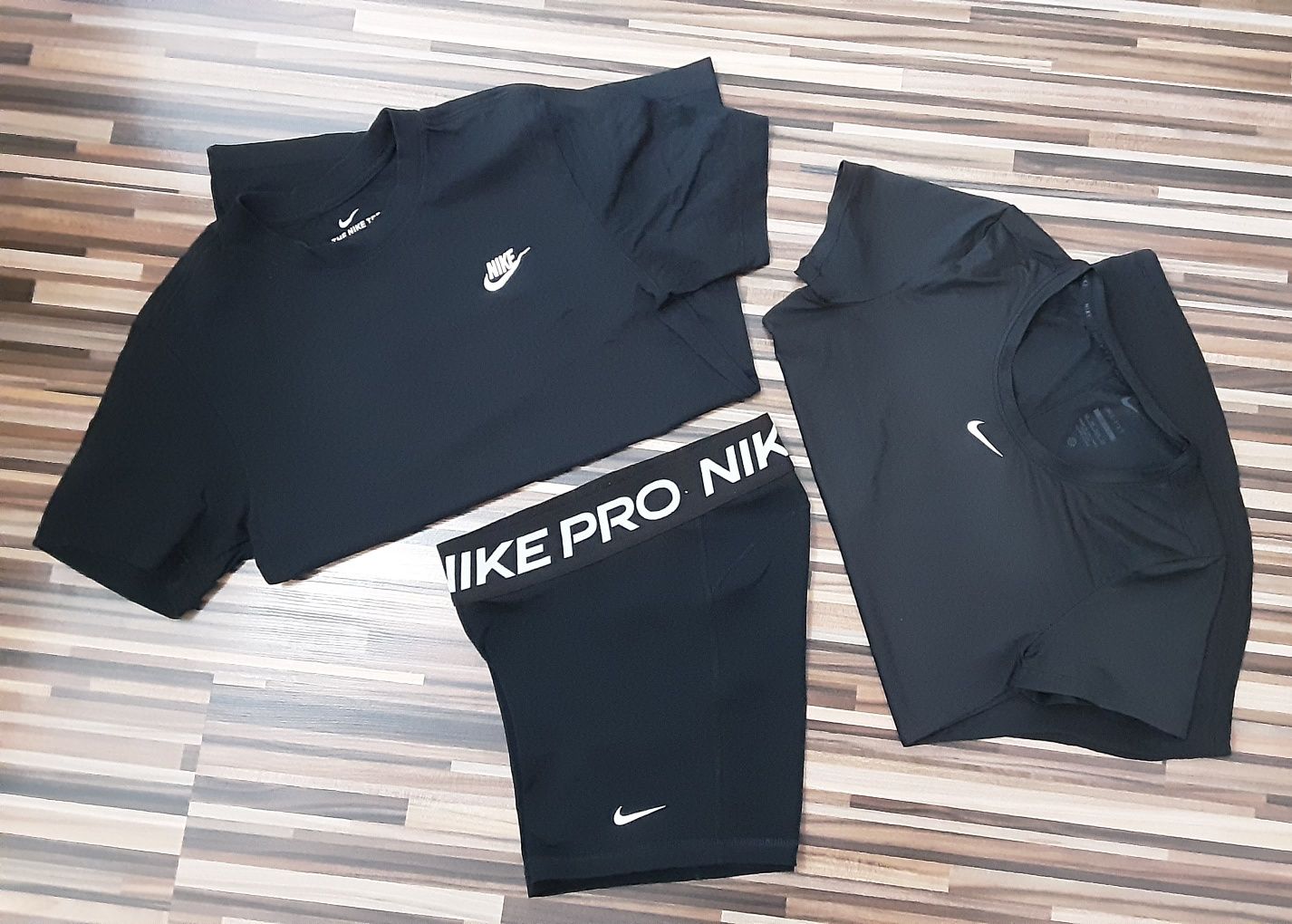 (XS) NIKE PRO оригинални къс клин ,тениски