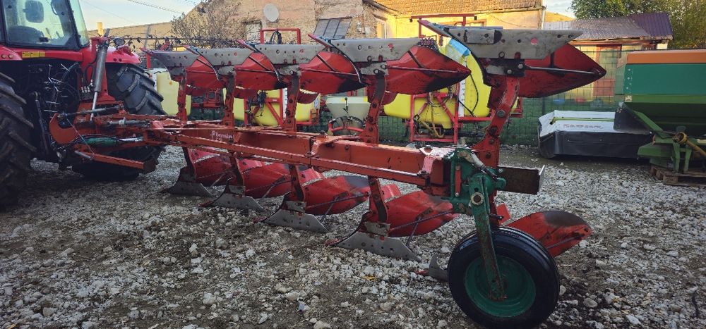 Plug kverneland vario 5 brazde