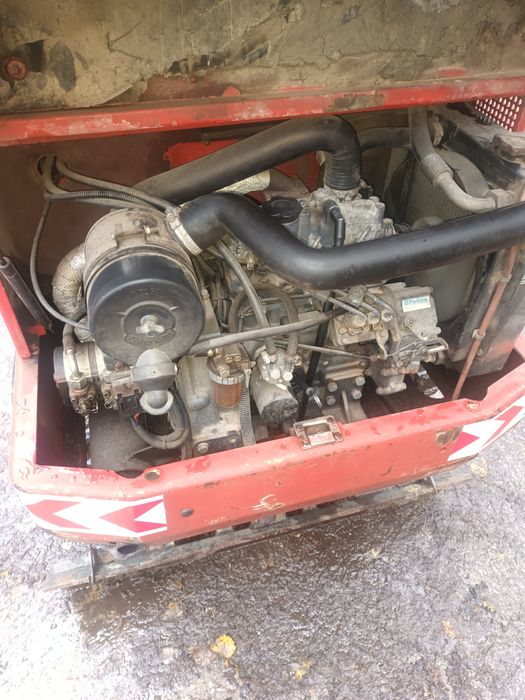 Miniexcavator Hinowa