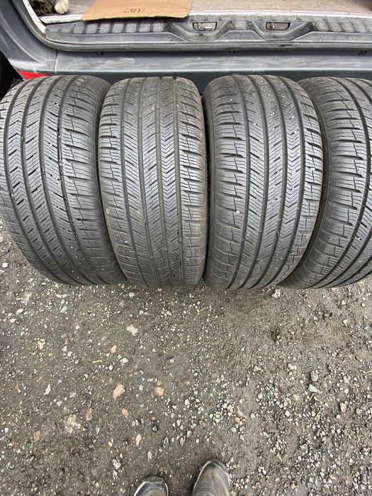 225/45/17/Vredestein quartrac pro ev
