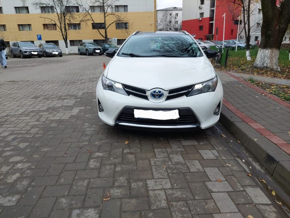 Toyota Auris TS (Combi), 2014 , Hybrid