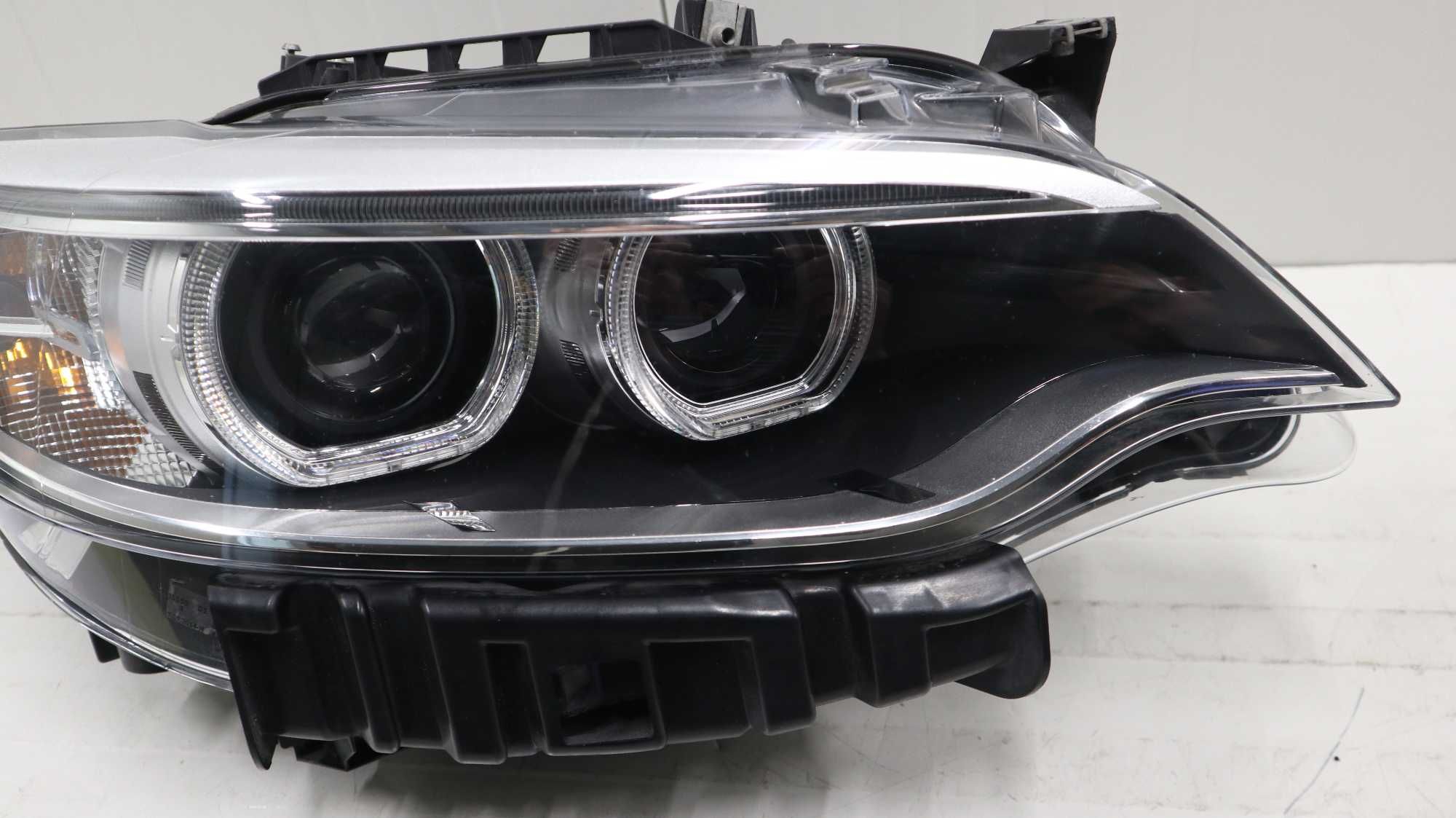 Десен ксенонов фар БМВ Ф22/Ф23 BMW F22/F23 BI-XENON AKL