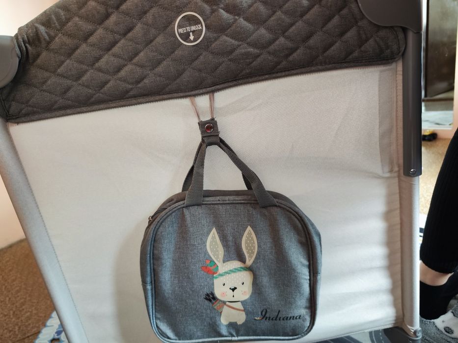 Бебешка сгъваема кошара