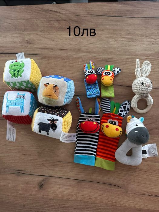 Бебешки играчки Fisher Price, Chipolino бял шум, лот меки книжки